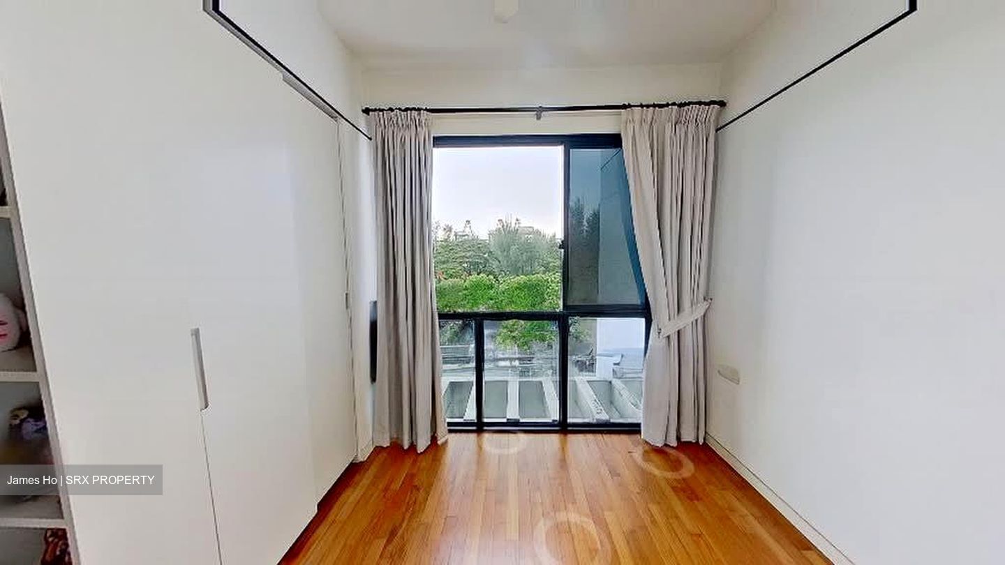 Village @ Pasir Panjang (D5), Condominium #568922011